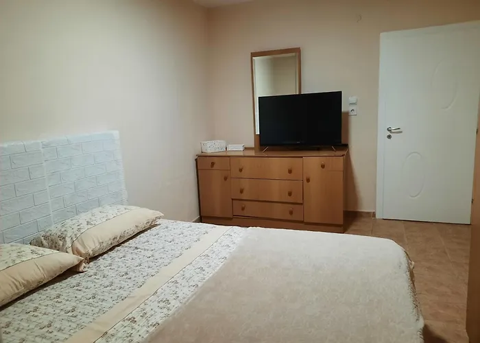 Central Apartment A&E